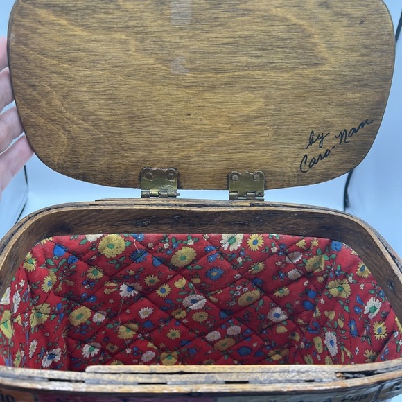 Vintage Caro-Nan Hand Painted Woven Basket 1960's Little Rock, AR - Picture 8 of 10